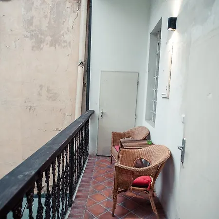 Astronomical Clock Apartment *